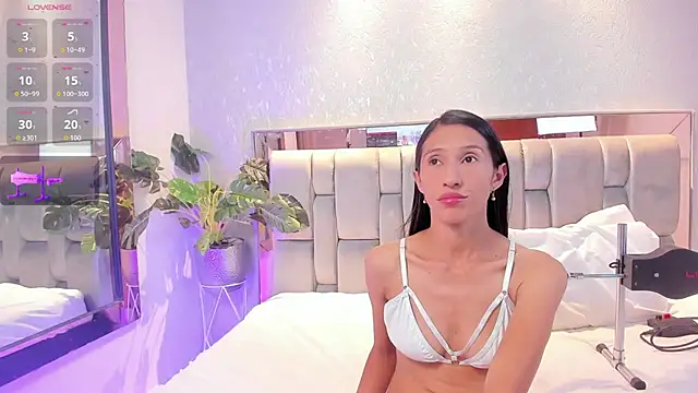 RoseTaylor   online show from 11.25.25