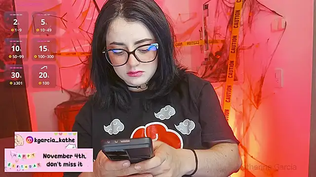 Snapshot of Lin-cute chatting on 10.23.25 Lin-cute online show from 10.23.25