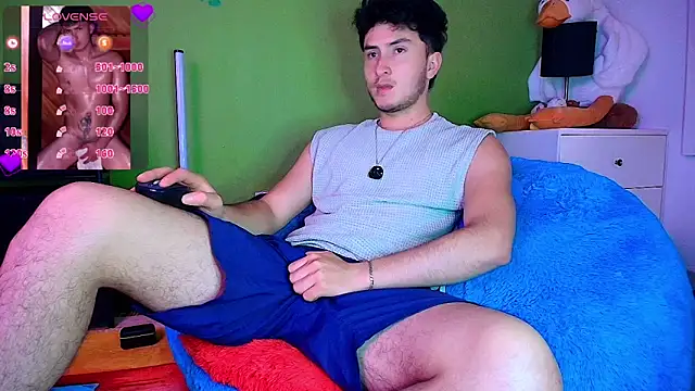 santyago taylor online show from 11.04.25