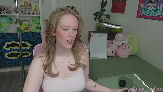 Daisy Dollxo online show from 04.27.26