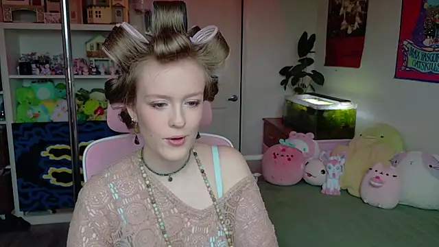 Daisy Dollxo online show from 05.05.26