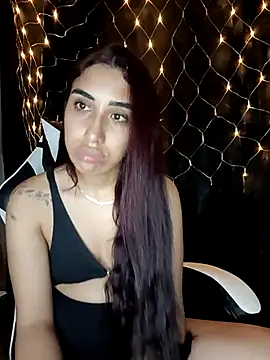 ifeelverywet andhot online show from 10.26.25