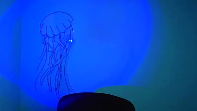 Snapshot of Fantasy_July chatting on 01.10.25 Fantasy July online show from 01.10.25