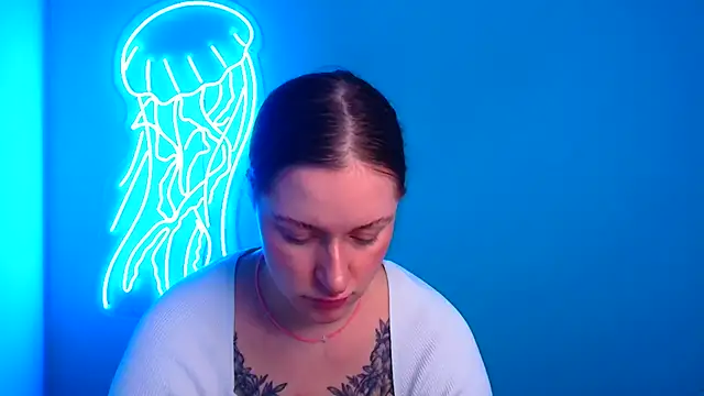 Snapshot of Fantasy_July chatting on 02.04.25 Fantasy July online show from 02.04.25