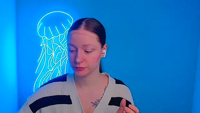 Snapshot of Fantasy_July chatting on 02.28.25 Fantasy July online show from 02.28.25