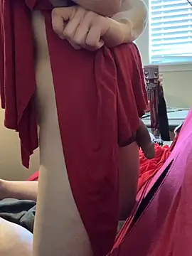 Snapshot of skatebored chatting on 02.08.25 skatebored online show from 02.08.25