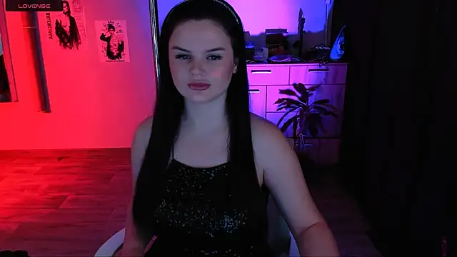 Lora Cain online show from 07.21.26