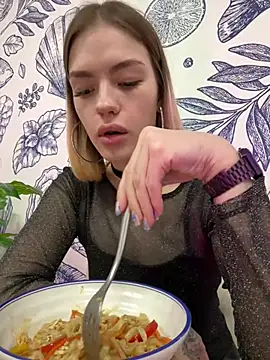 -Sexy Barbie- online show from 01.22.25