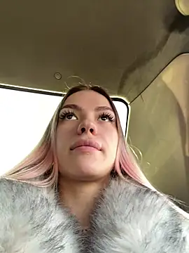 -Sexy Barbie- online show from 02.25.25