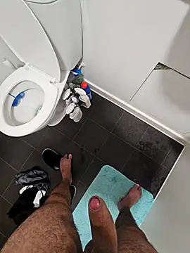 Snapshot of eric69_69 chatting on 10.31.25 eric69 69 online show from 10.31.25