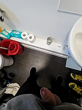 Snapshot of eric69_69 chatting on 11.09.25 eric69 69 online show from 11.09.25