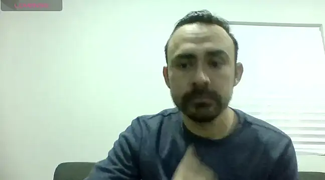 Snapshot of mexicancockk1 chatting on 01.04.25 mexicancockk1 online show from 01.04.25