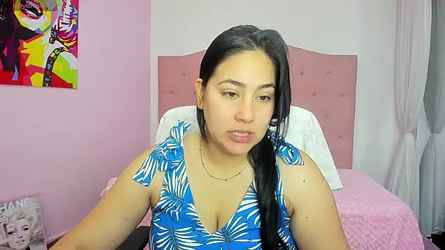 lizzaxs online show from 10.21.25