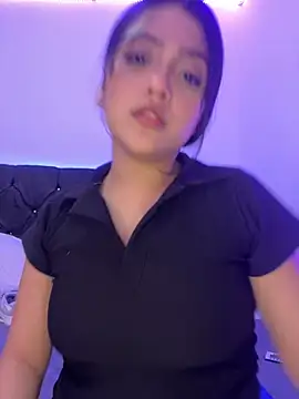 alisson carolina73 online show from 12.08.24