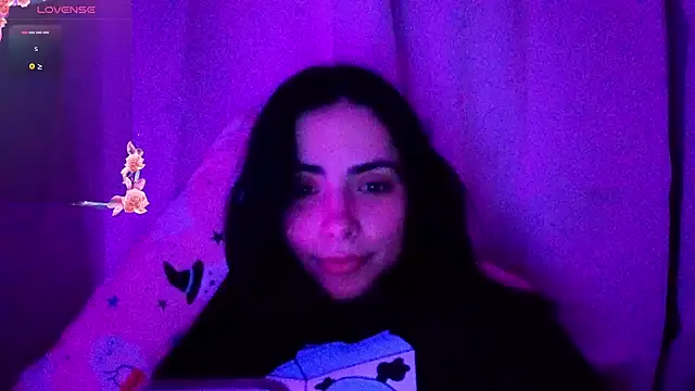 Snapshot of SexyDelaJ chatting on 12.18.25 SexyDelaJ online show from 12.18.25