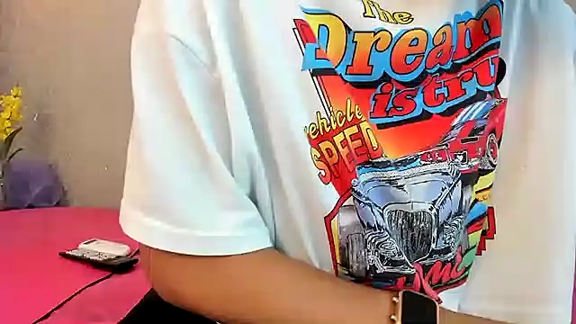 KOURTNEY-- online show from 01.10.26