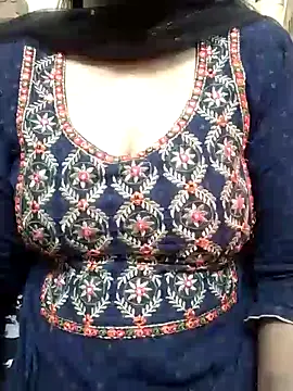 Cute Sona17 online show from 01.16.25