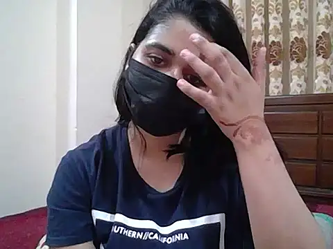 Snapshot of A-pusparani chatting on 05.05.26 A-pusparani online show from 05.05.26