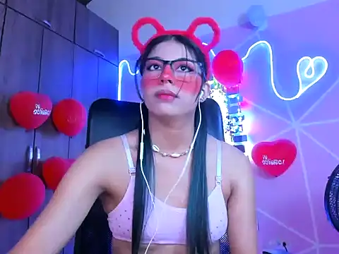  ALLYSON18  online show from 02.20.25