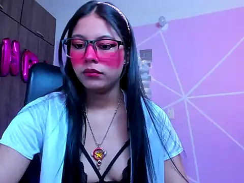  ALLYSON18  online show from 11.18.25