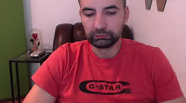 Snapshot of Leo_1617 chatting on 12.06.24 Leo 1617 online show from 12.06.24