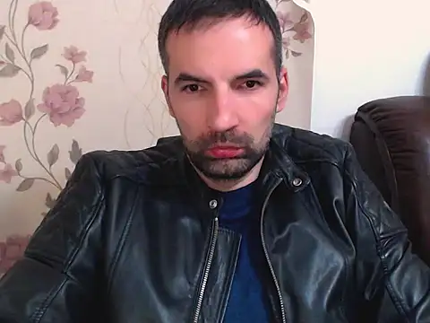 Snapshot of Leo_1617 chatting on 04.23.26 Leo 1617 online show from 04.23.26