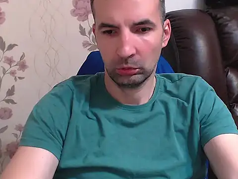 Snapshot of Leo_1617 chatting on 05.13.26 Leo 1617 online show from 05.13.26