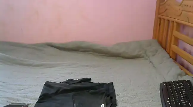 Snapshot of Caryyyl chatting on 02.22.25 Caryyyl online show from 02.22.25