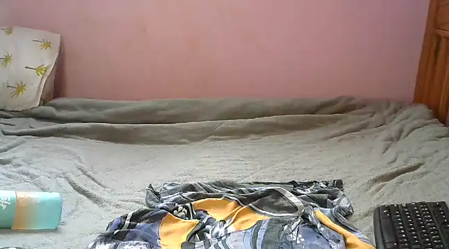 Snapshot of Caryyyl chatting on 03.15.25 Caryyyl online show from 03.15.25