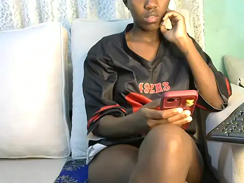 Snapshot of Caryyyl chatting on 10.29.25 Caryyyl online show from 10.29.25