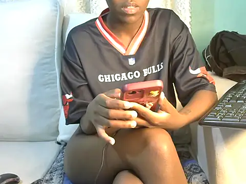 Caryyyl online show from 11.29.25