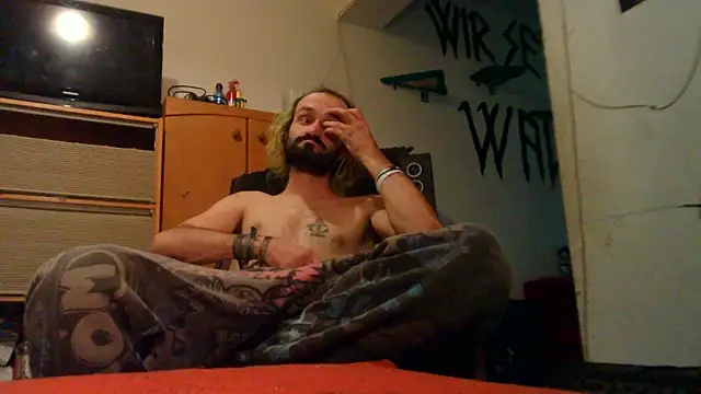 Snapshot of harterdome chatting on 09.19.25 harterdome online show from 09.19.25