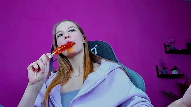 CuteMousee online show from 12.09.24