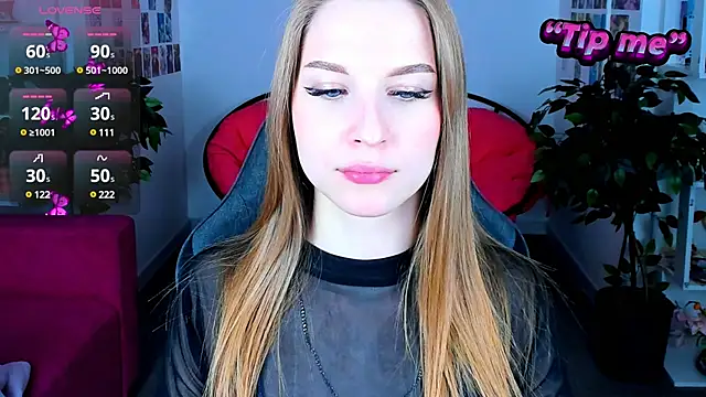 CuteMousee online show from 01.05.25