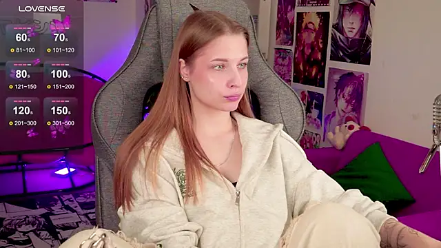 CuteMousee online show from 10.10.25