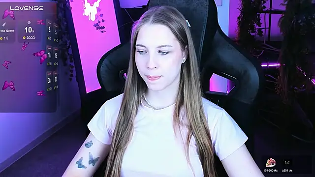 CuteMousee online show from 10.25.25