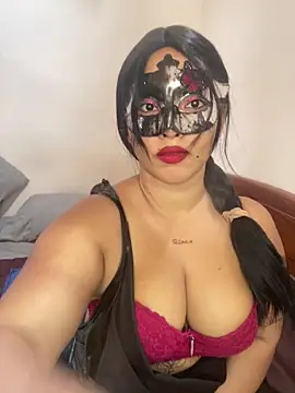 Snapshot of thushani24 chatting on 02.03.26 thushani24 online show from 02.03.26