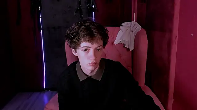 LukeSweet online show from 02.11.26