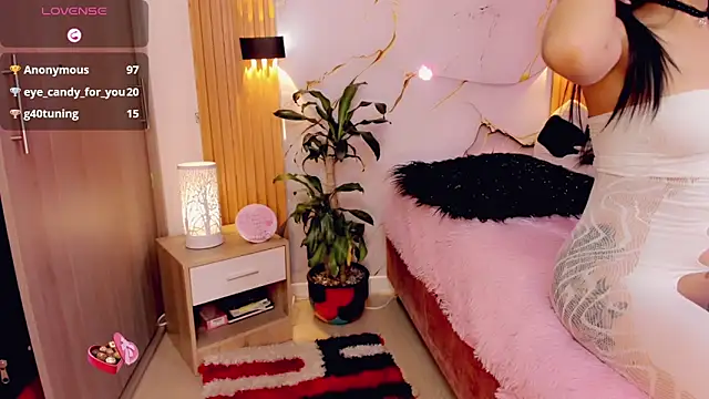 BrendaSquirtx online show from 01.08.25