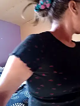 Snapshot of JessyCospXXX chatting on 09.29.25 JessyCospXXX online show from 09.29.25