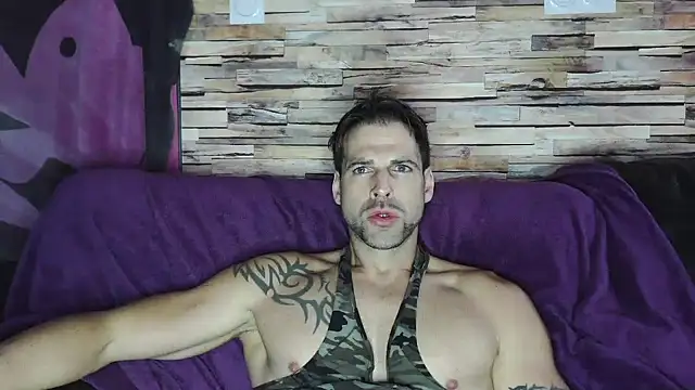 XxBigboybandxX online show from 12.05.24