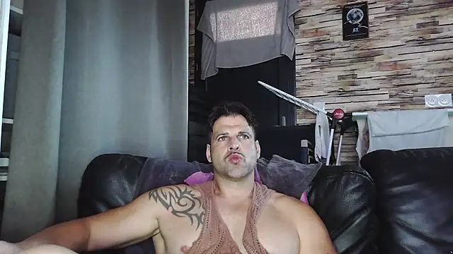 XxBigboybandxX online show from 11.08.25