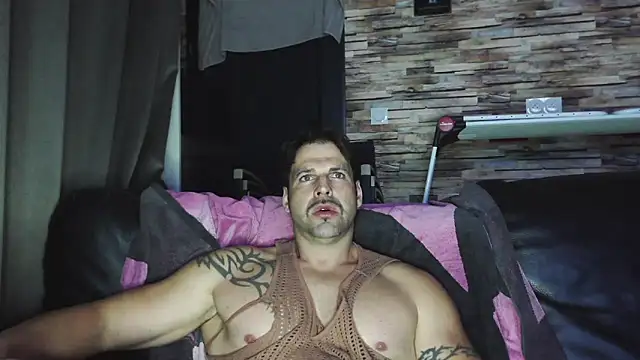 XxBigboybandxX online show from 12.17.25