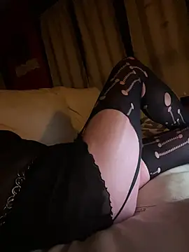 Ladyluve online show from 08.02.26