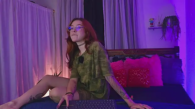 Ginger Foxy online show from 04.07.26