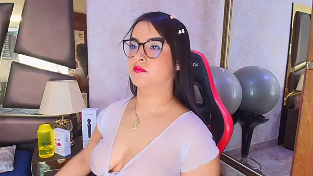 ZoehRoux online show from 01.24.25