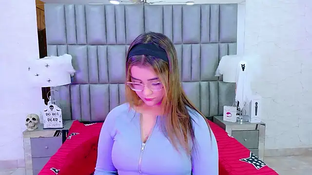 ZoehRoux online show from 10.17.25