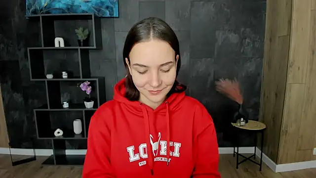 OliviaMontgomery online show from 12.04.24