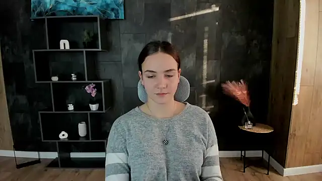 OliviaMontgomery online show from 12.20.24