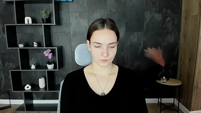 OliviaMontgomery online show from 12.23.24
